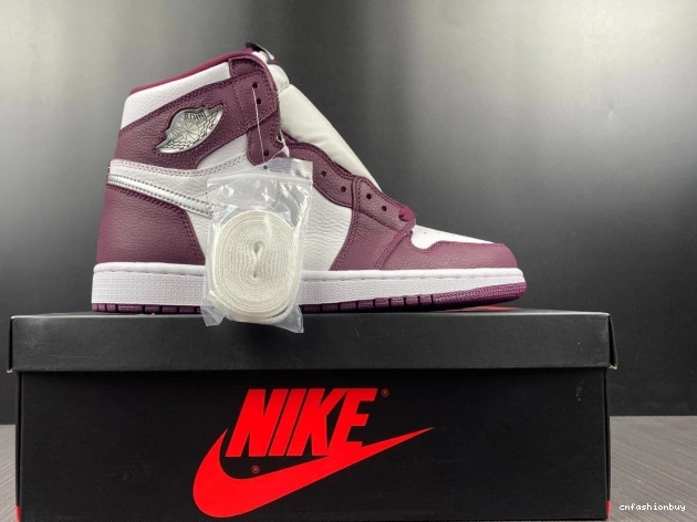 Jordan High OG Bordeaux 555088-611 1 Air 1030